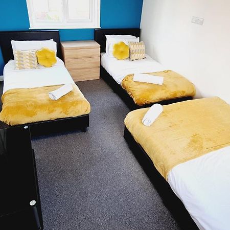 Browning House 3 Bedroom 6 Beds Long Or Short Stay Derby Exteriör bild