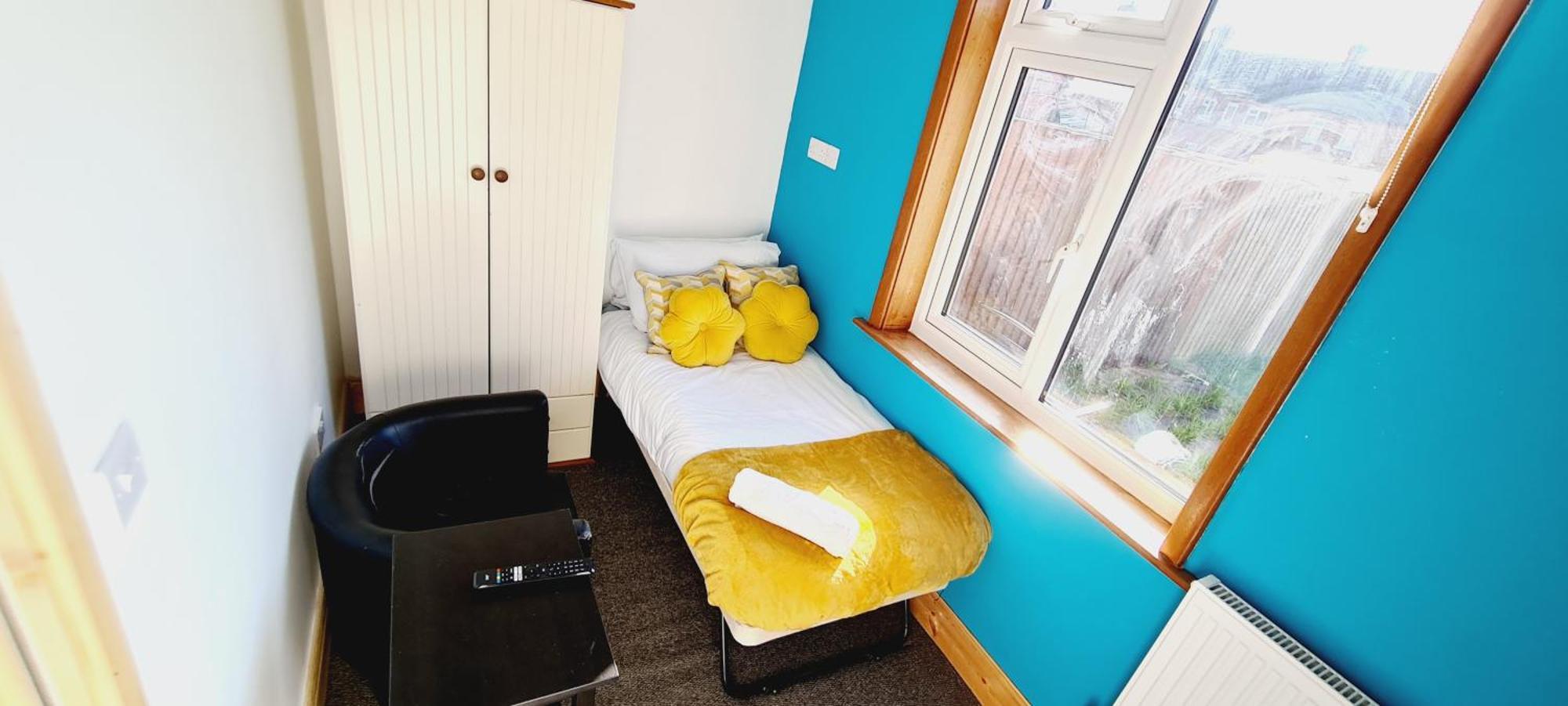 Browning House 3 Bedroom 6 Beds Long Or Short Stay Derby Exteriör bild
